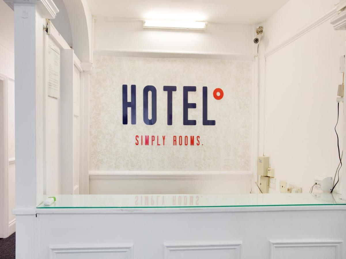Oyo Brunel Hotel أوكسبريدج المظهر الخارجي الصورة